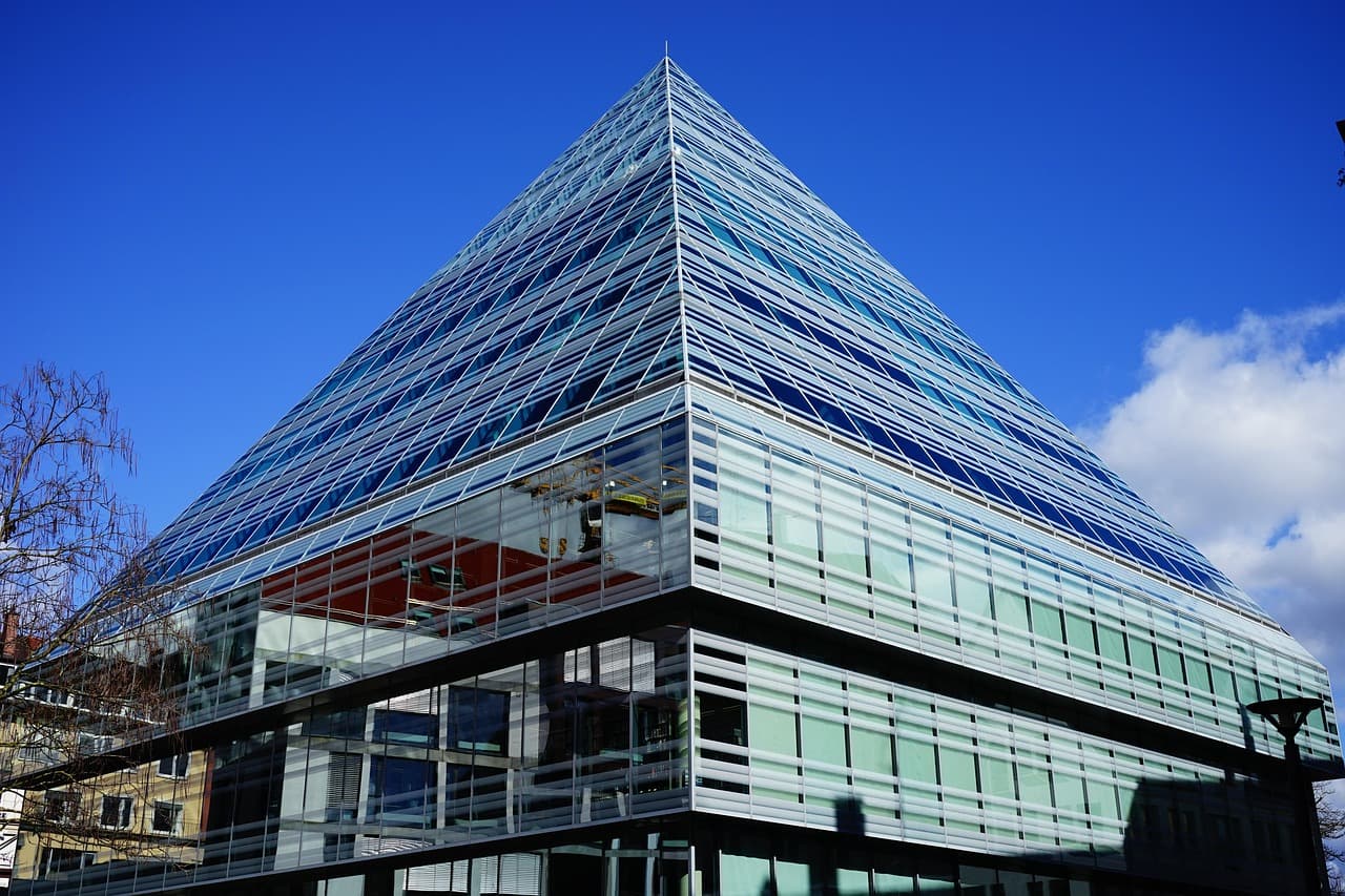 UKTOP Engineering Team